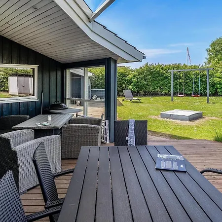 Hébergement de vacances In - With Sauna Hemmet